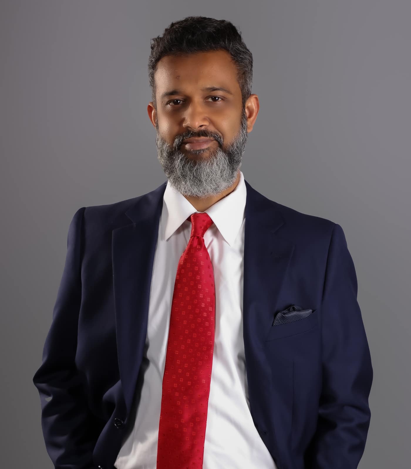 Corporate Lawyer in Dubai | Commercial Law Services